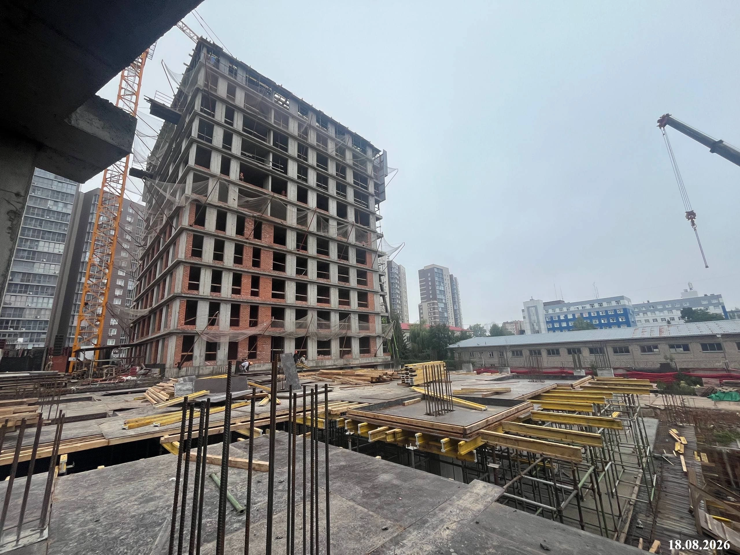 Август 2026